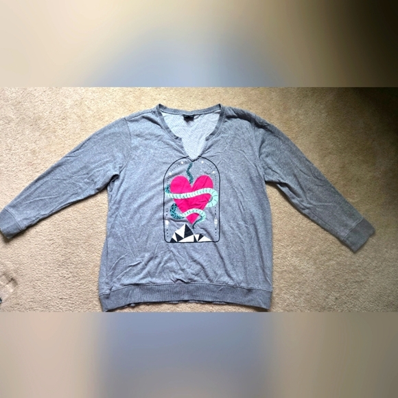 Torrid Crew Neck Sweatshirt Size 1X - Picture 1 of 5